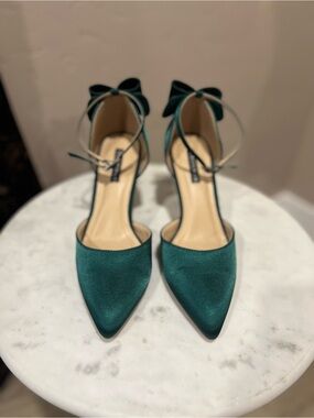 Emerald Satin Pointed Toe Ankle Strap Pumps with Rhinestone Buckle and Bow! 8.5